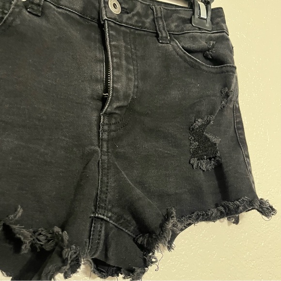 Wax Jean Black Denim Distressed Shorts Size Small - Picture 6 of 6